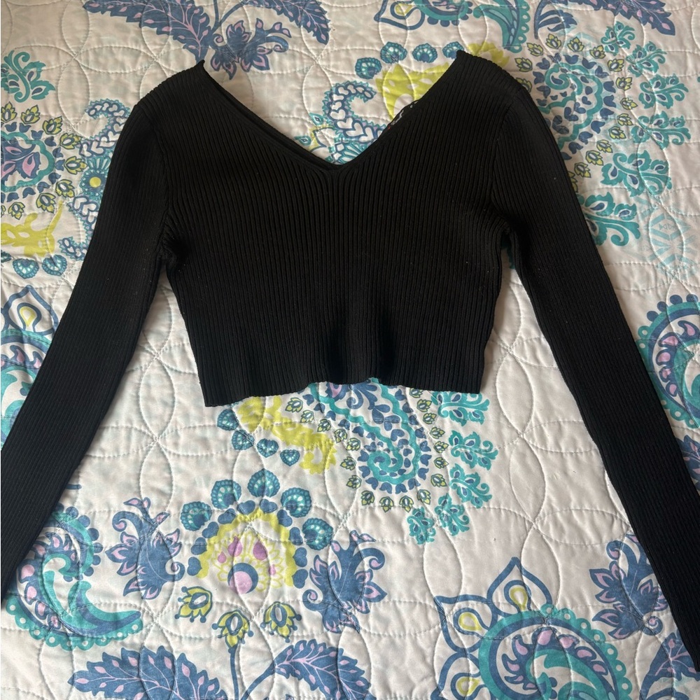 Black Ribbed V-Neck Women's Top